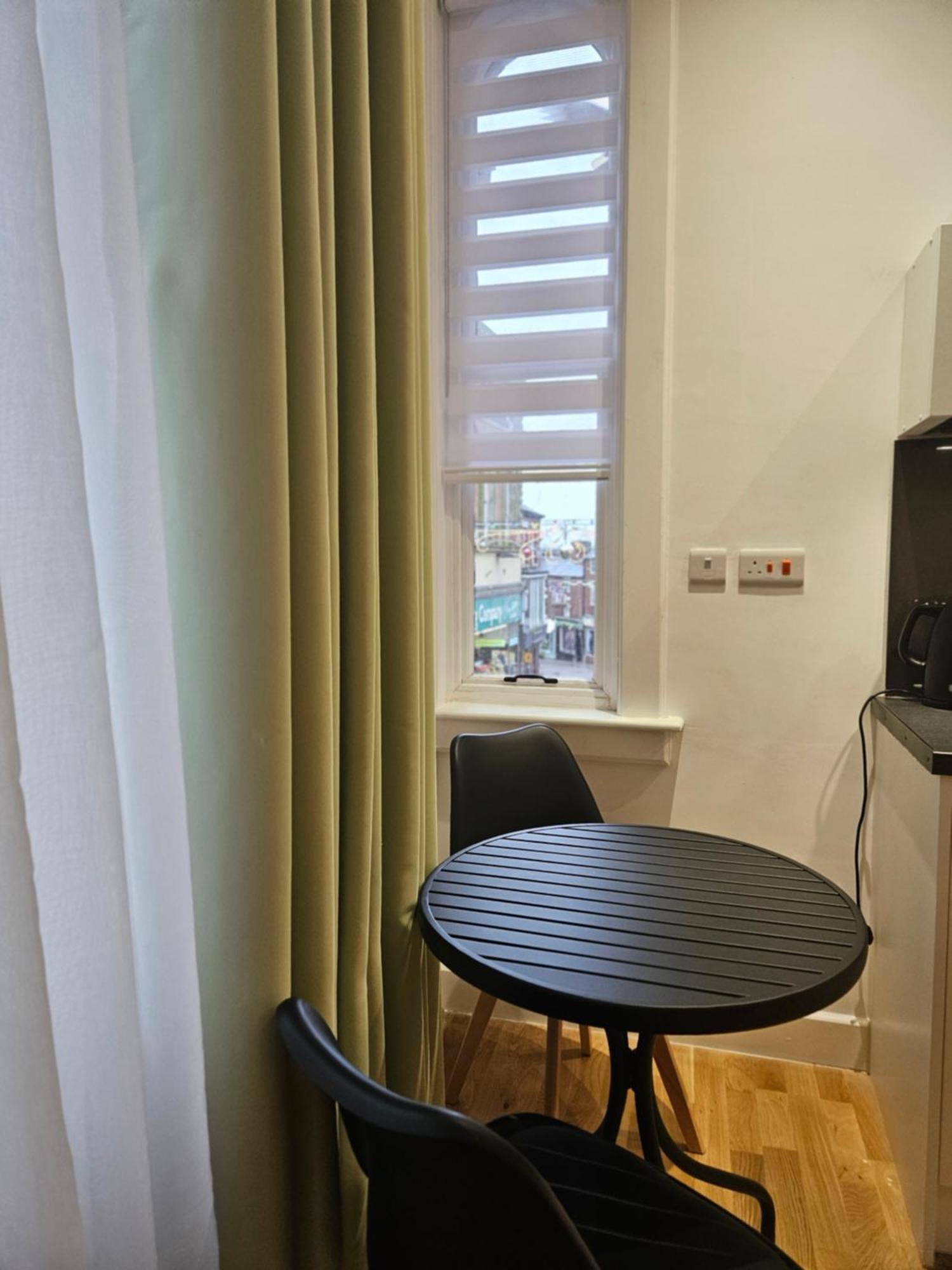 Central Chambers Suites - Suite 1 Лік Екстер'єр фото