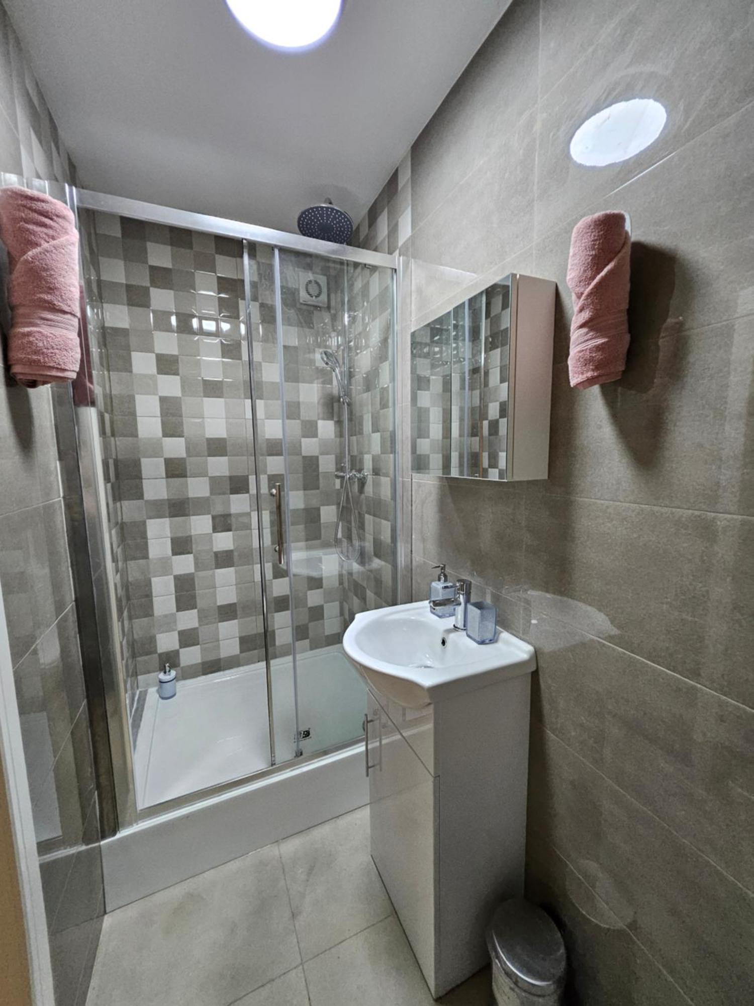 Central Chambers Suites - Suite 1 Лік Екстер'єр фото