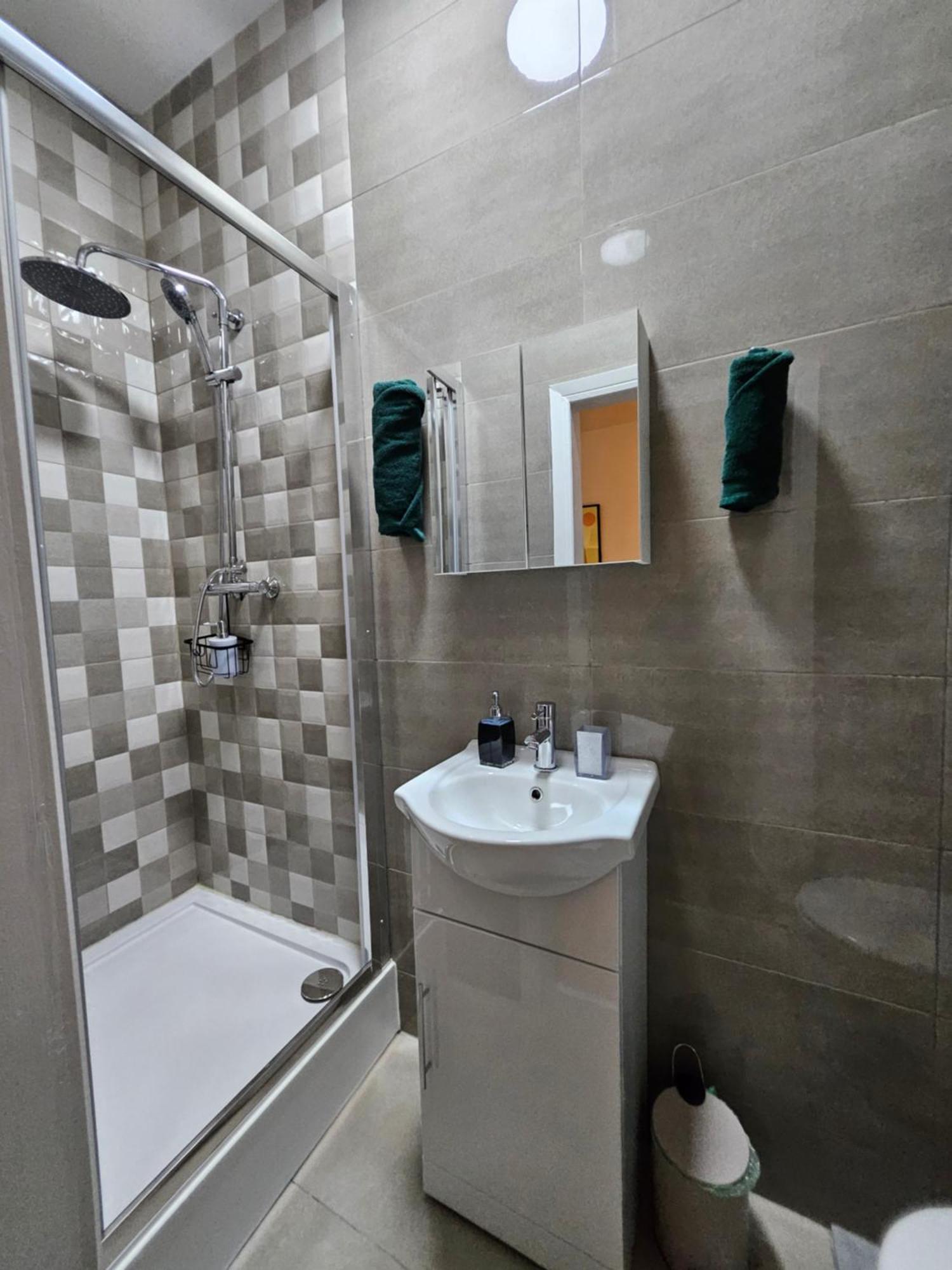 Central Chambers Suites - Suite 1 Лік Екстер'єр фото